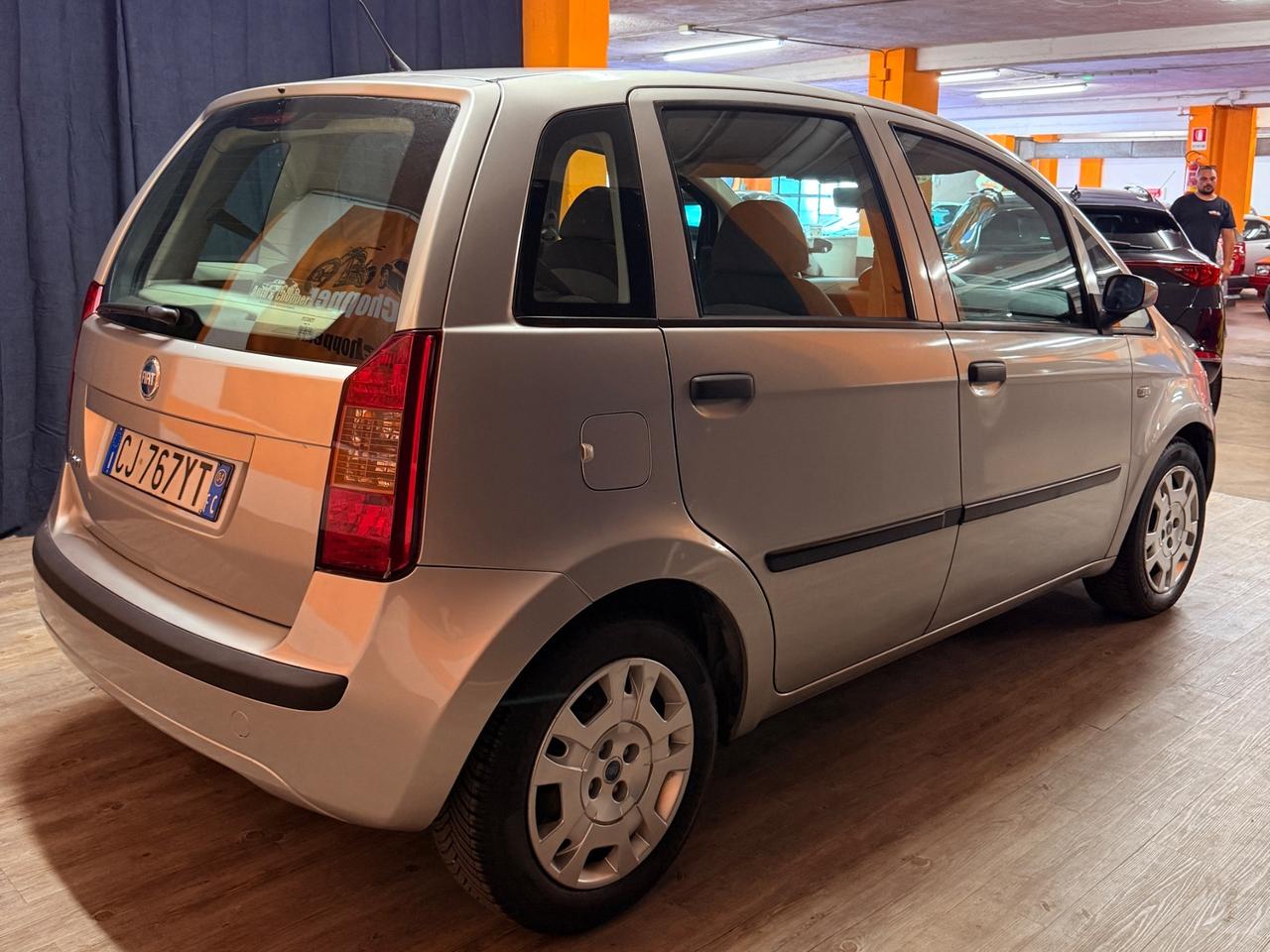 FANTASTICA FIAT IDEA CON SOLI 33.041 KM