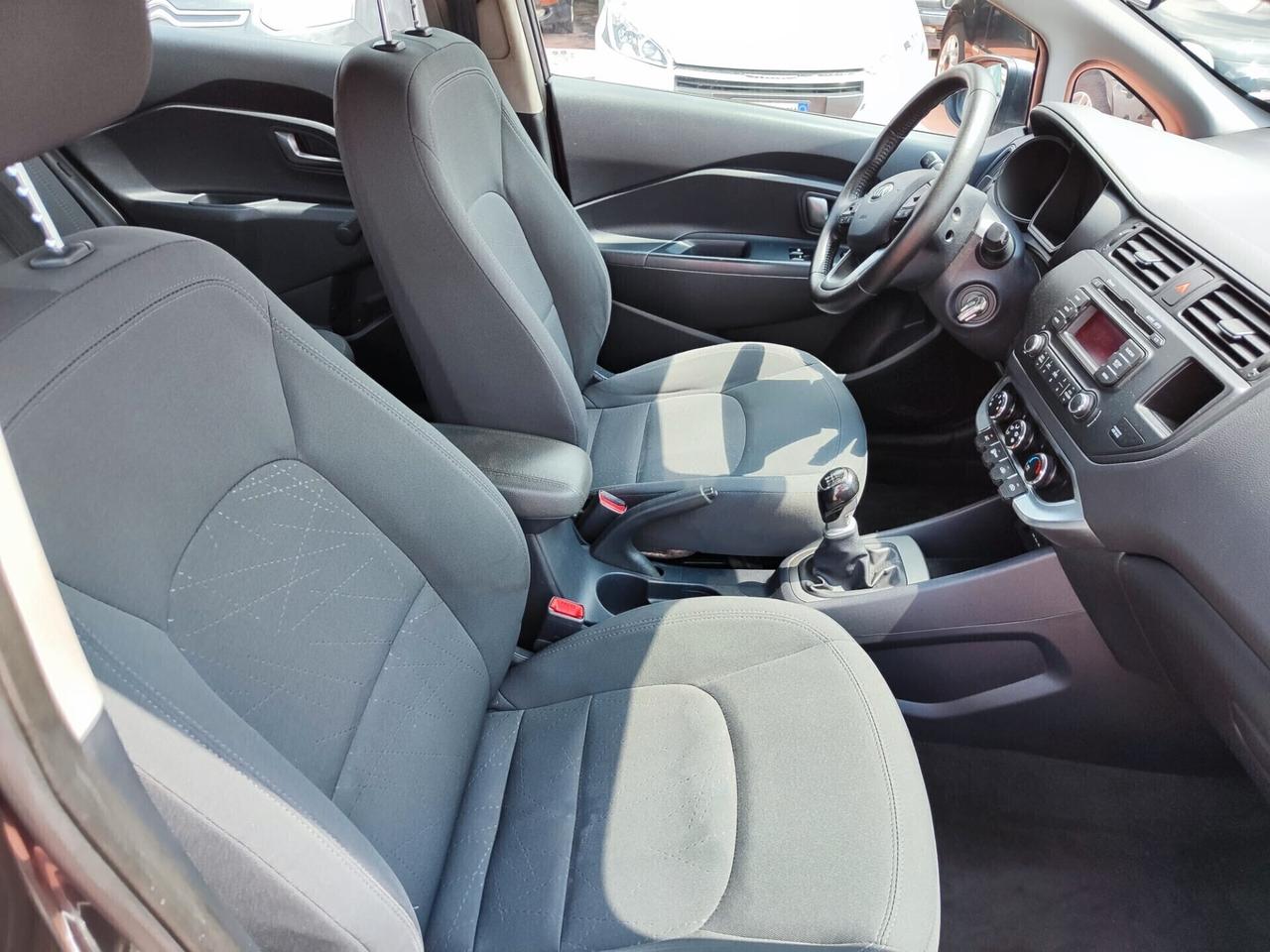 Kia Rio 1.4-g.p.l. 5.p.----i.m.p.-g.p.l.