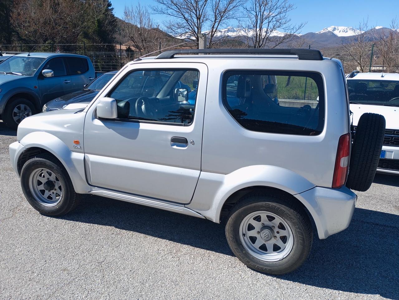 Suzuki Jimny 1.5 DDiS cat 4WD JLX