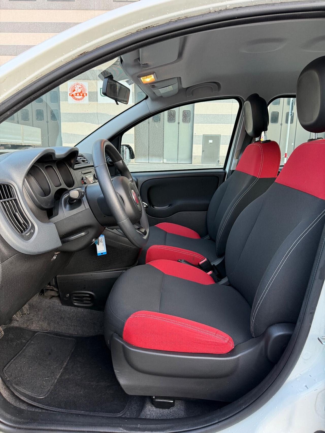 Fiat Panda 1.2 BENZINA 69CV / EURO 6 - NEOPATENTATI