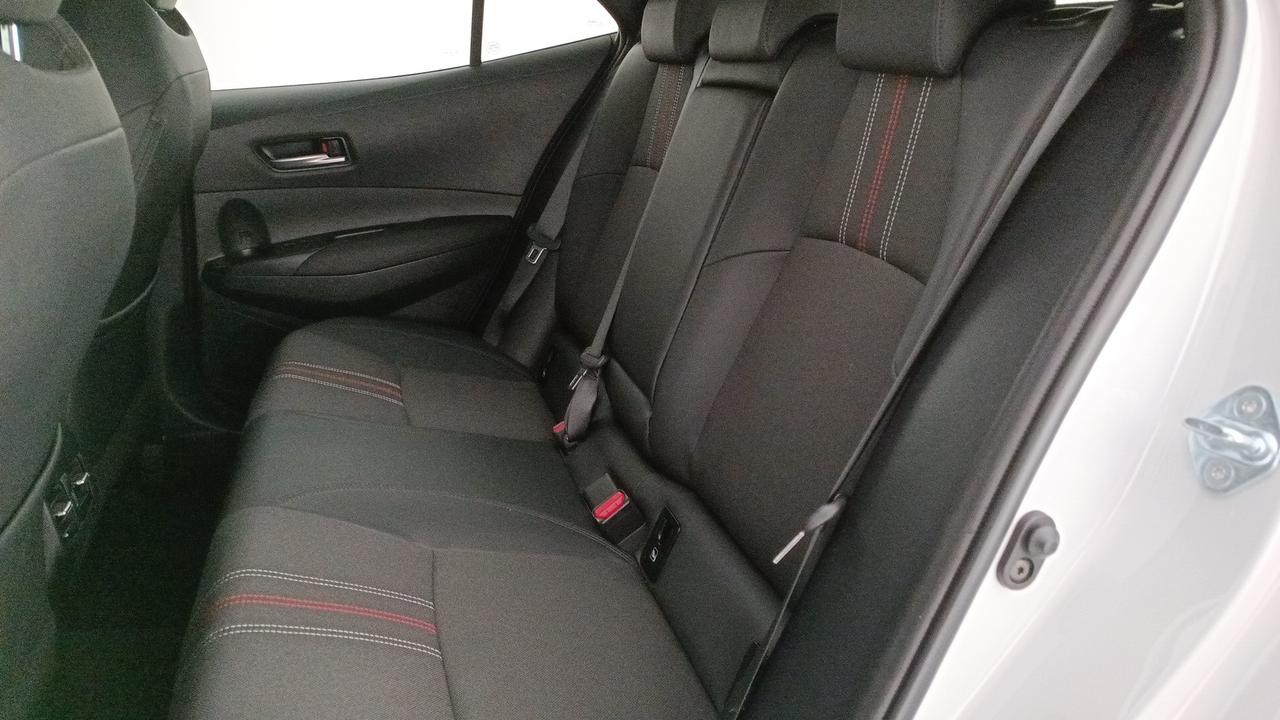 TOYOTA Corolla 1.8h GR Sport cvt