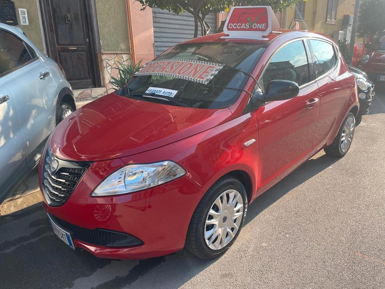 Lancia Ypsilon 1.2 69 CV 5 porte GPL Ecochic Gold