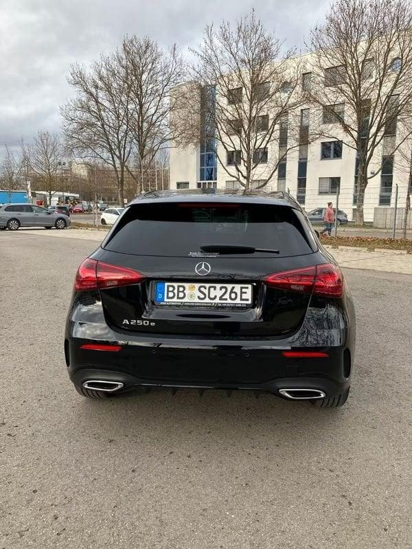 Mercedes-Benz Classe A A 250 e hybrid EQ AMG Line Advanced Camera Mbux Led Multibeam