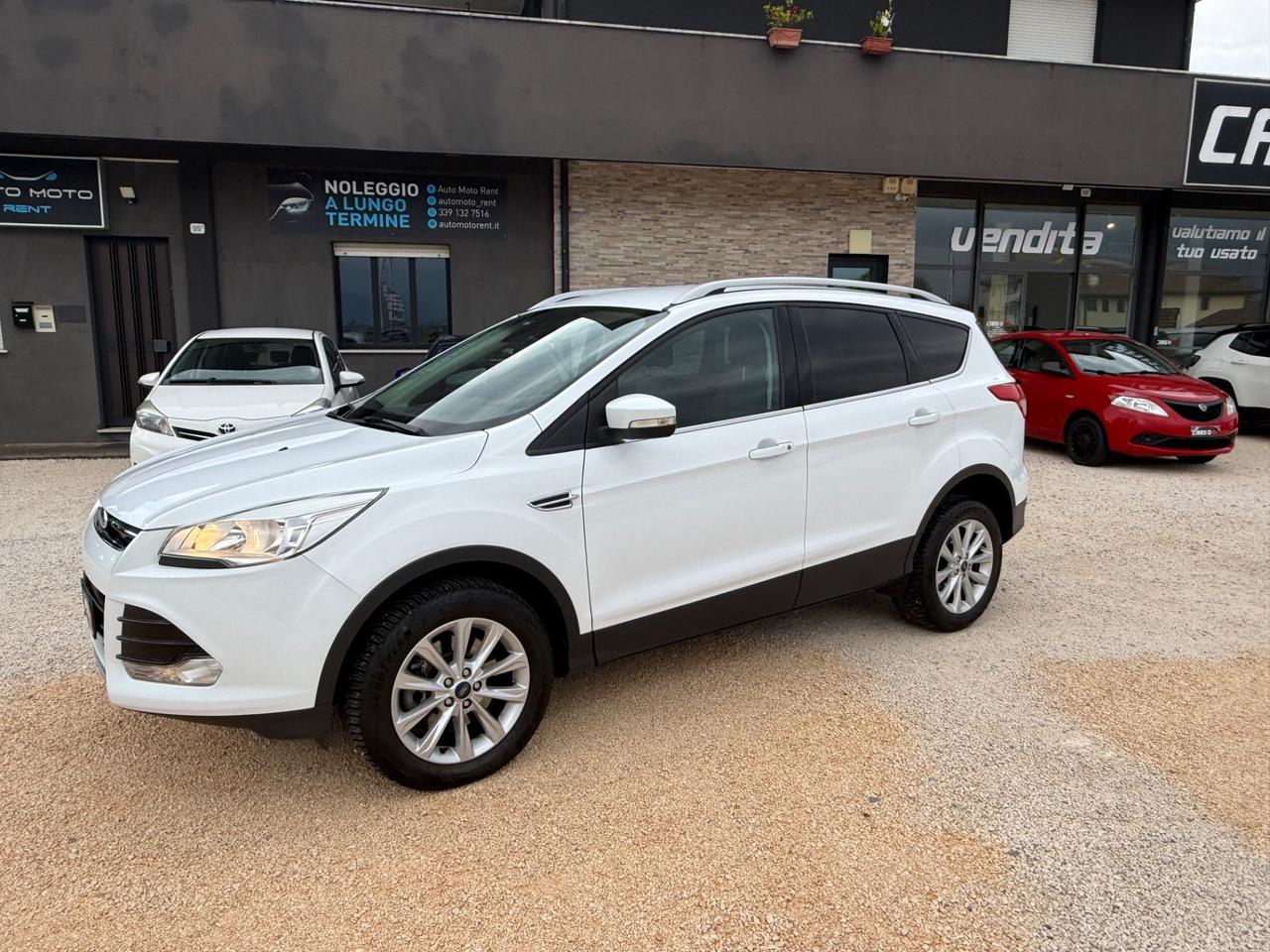 Ford Kuga 2.0 TDCI 150 CV S&S 4WD Powershift Titanium