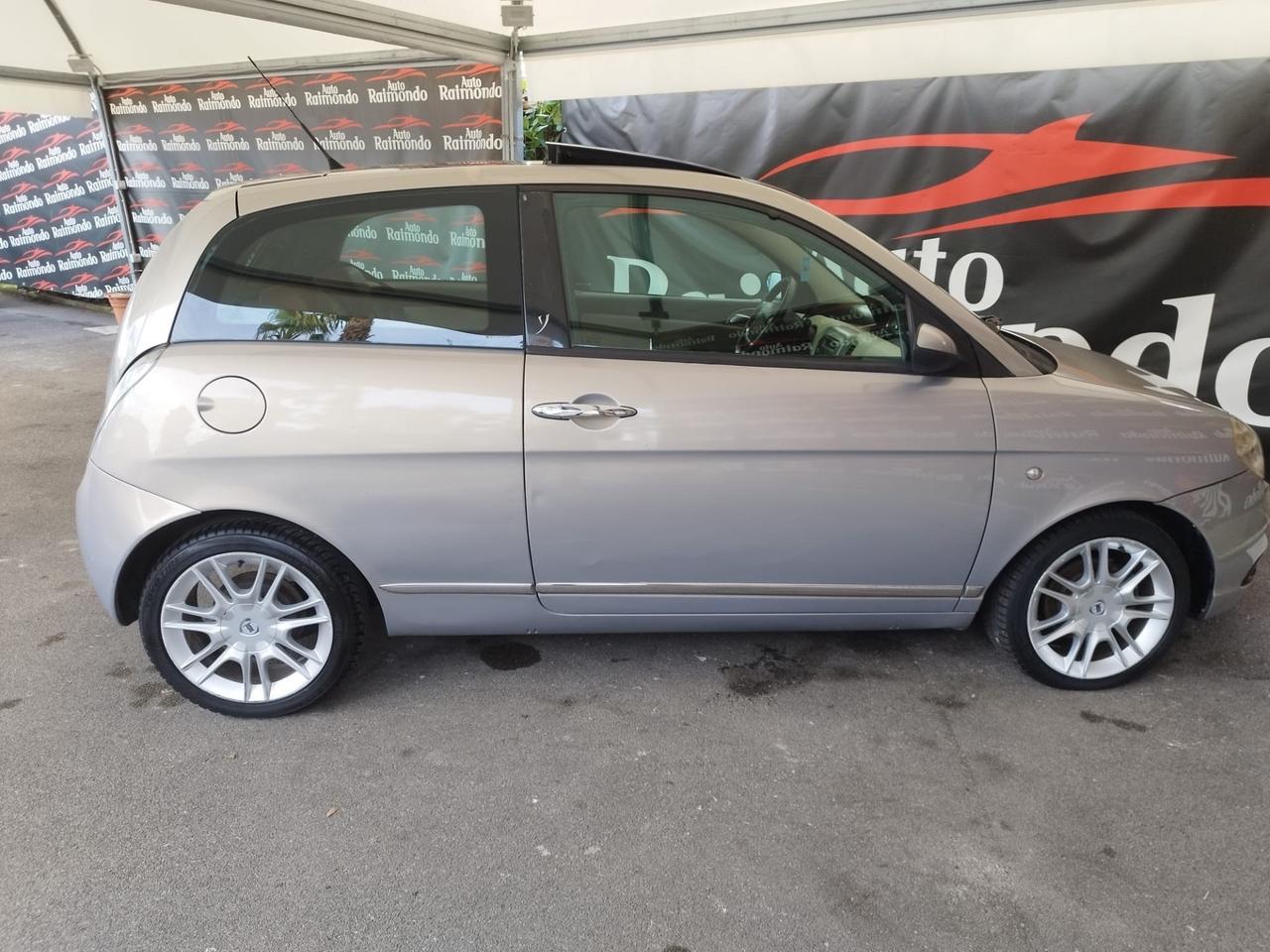 Lancia Ypsilon Benzina