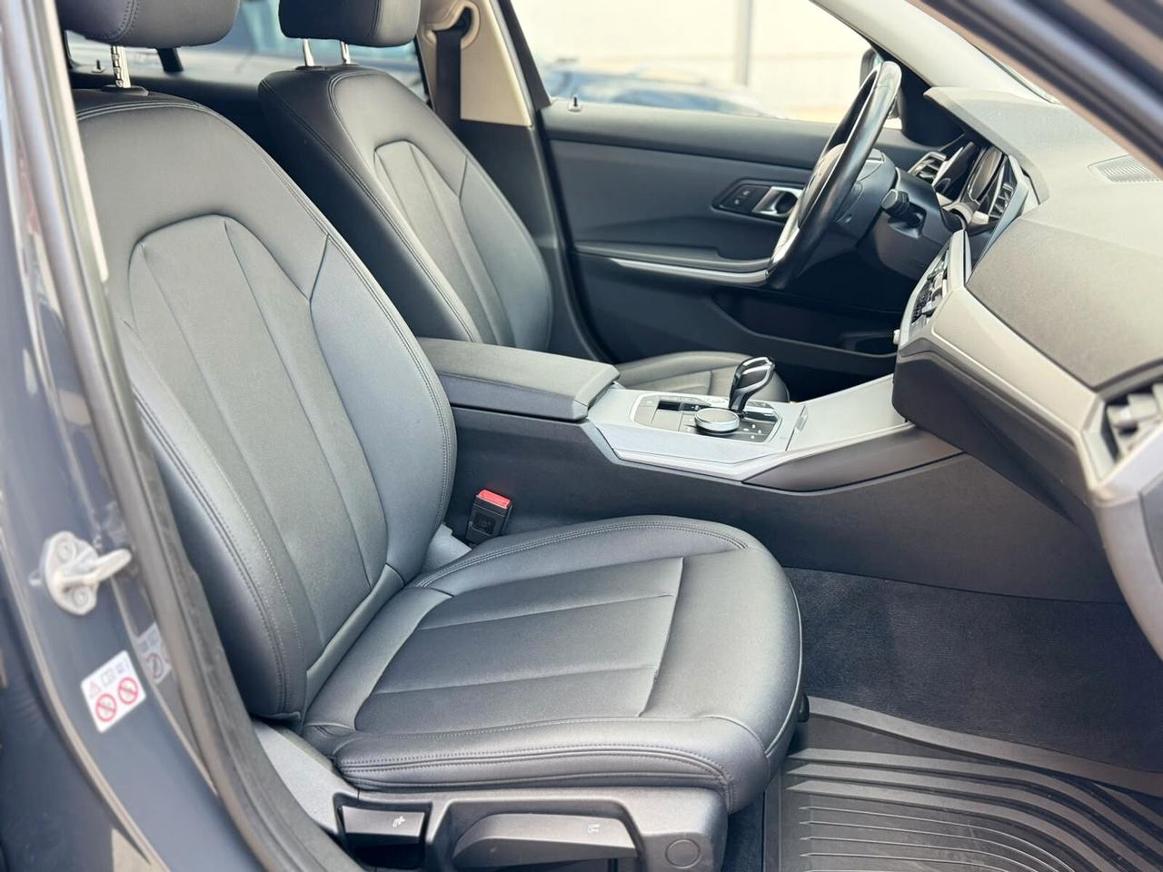 Bmw 320d 48V Touring Sport Condizioni da Vetrina