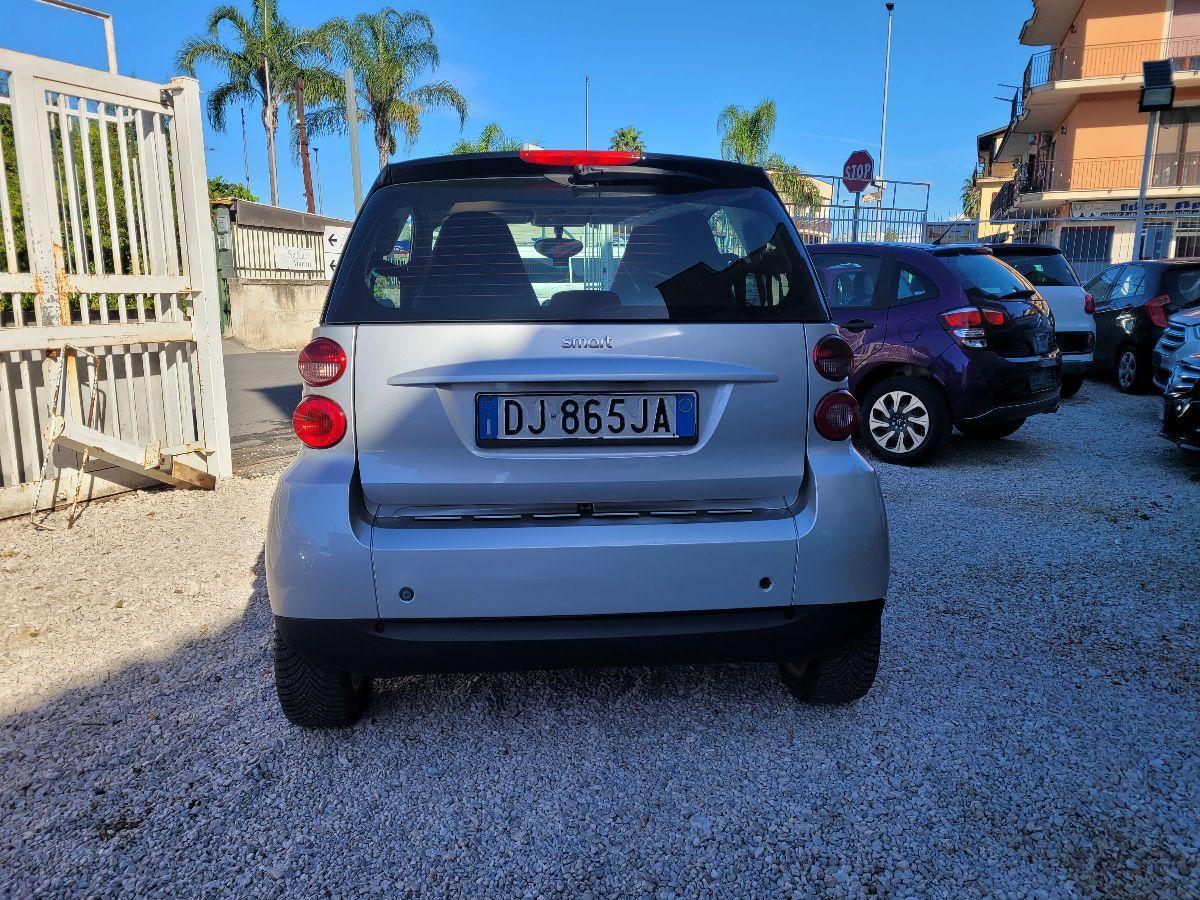 SMART - Fortwo - 1000 52 kW coupé limited one