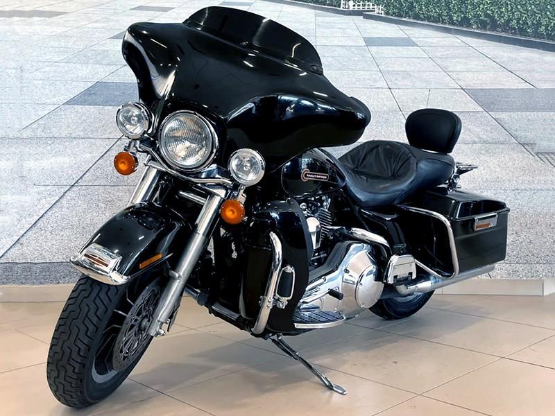 Harley Davidson Electra Glide Standard 1450 FLHT