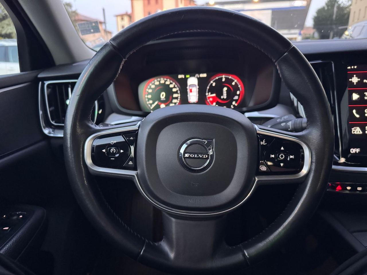 Volvo V60 Cross Country Pro 2.0 D4 #50524