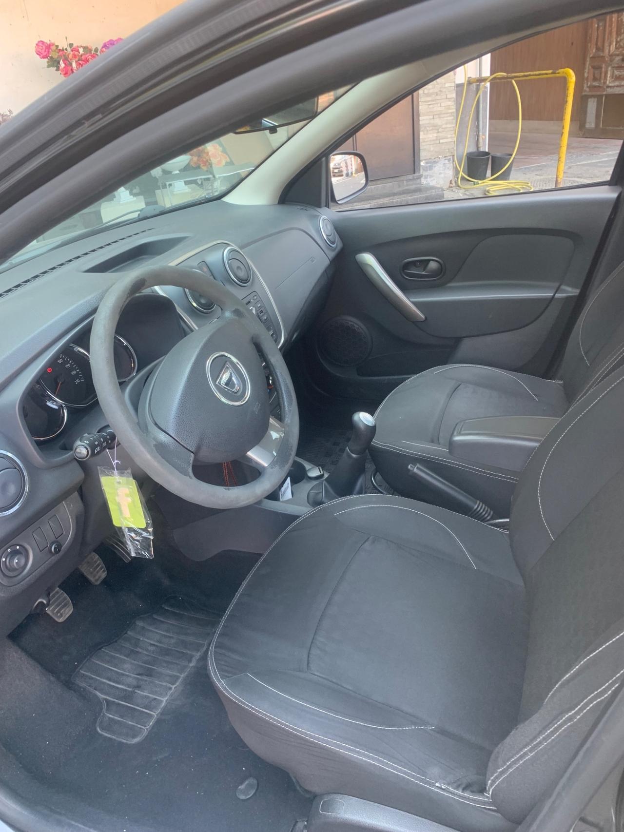 Dacia Sandero 1.2 75CV Ambiance