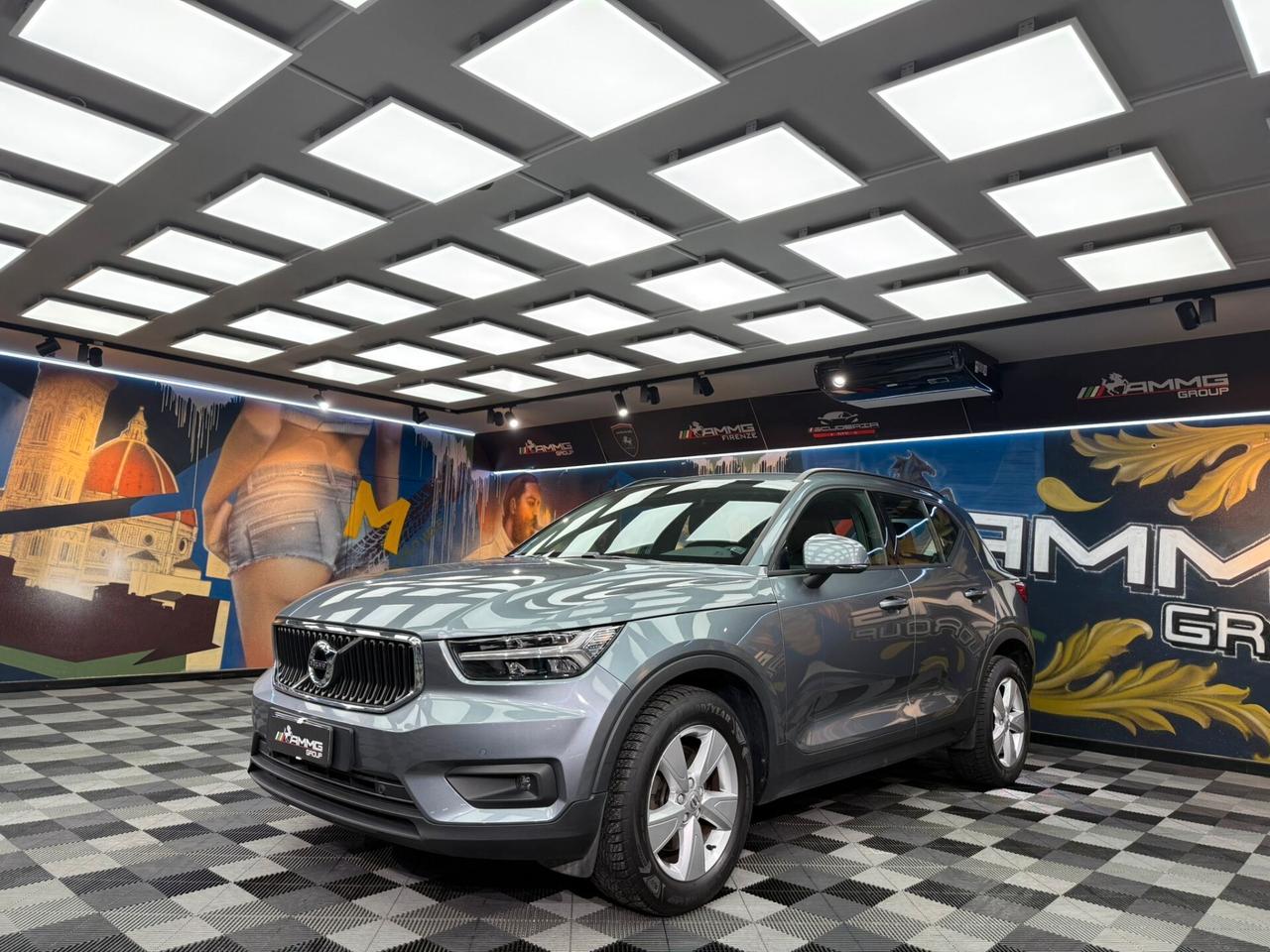 Volvo XC40 D3 AWD Geartronic R-DESING (137)