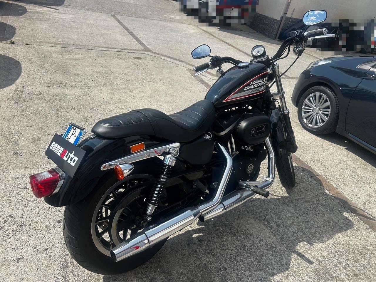Harley-davidson 883 Sportster R