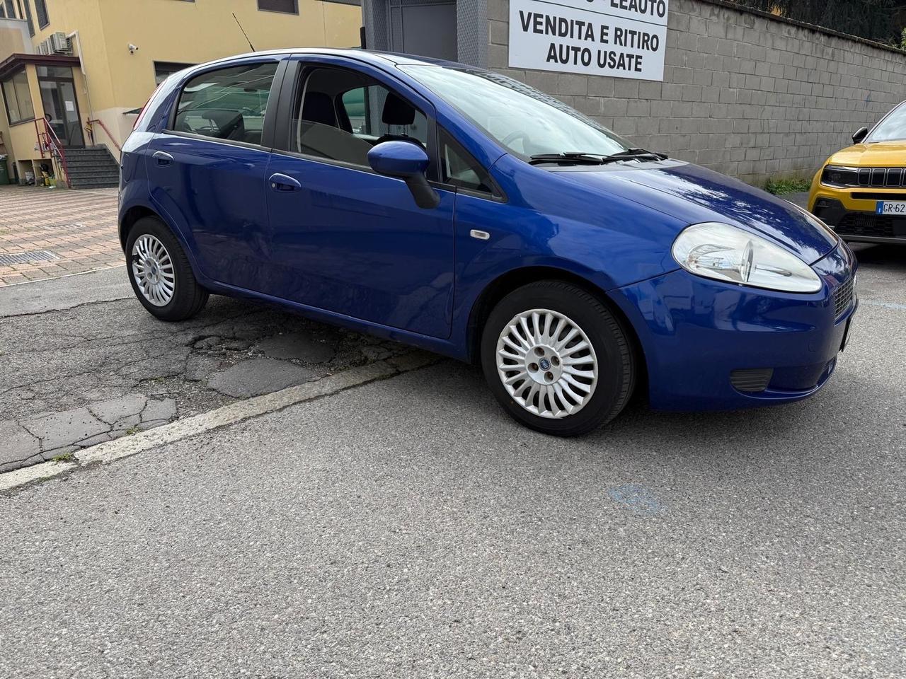 Fiat Grande Punto 1.2 5 porte Dynamic - ok neopatentati