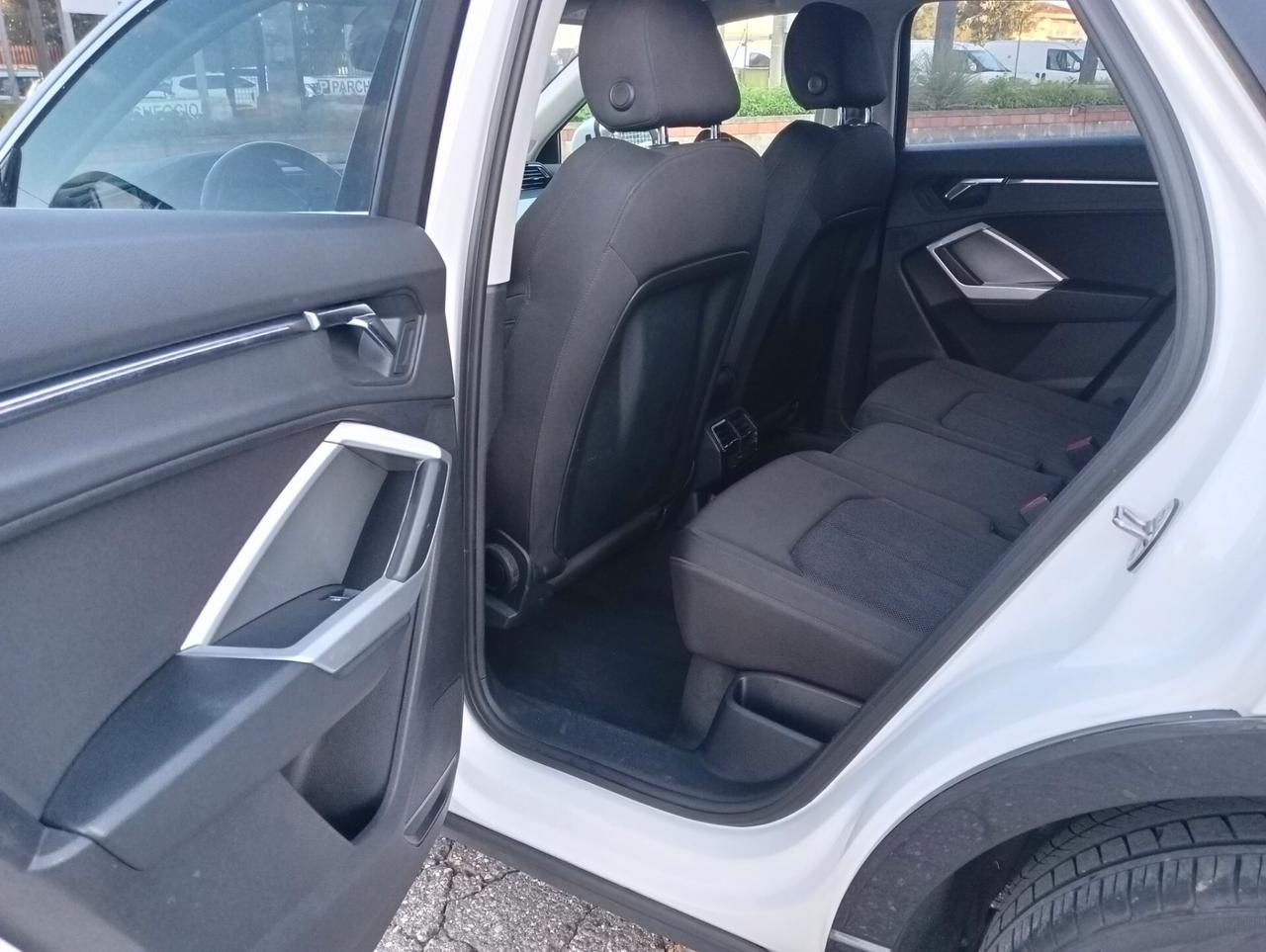 Audi Q3 SPB 35 TDI S tronic