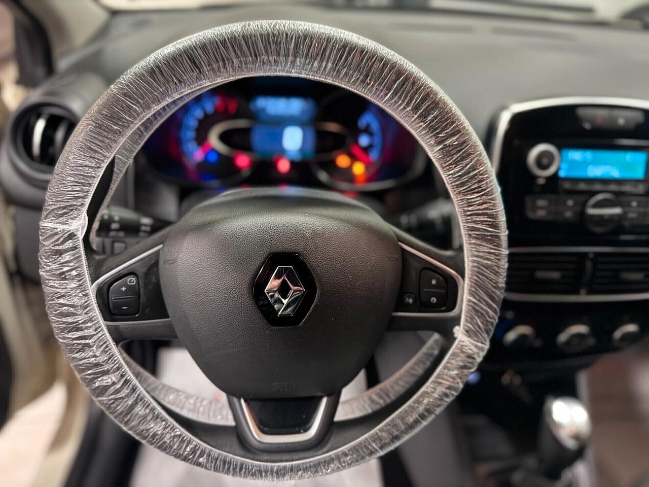 Renault Clio 1.2 75CV 5 porte Intens