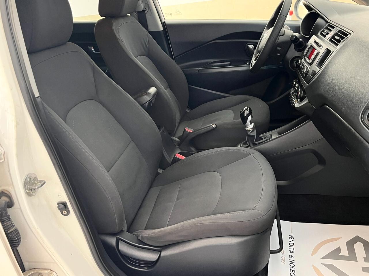 Kia Rio 1.4 CRDi WGT 5p. EX