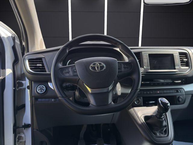 TOYOTA Proace Verso 1.5D L0 D Luxury