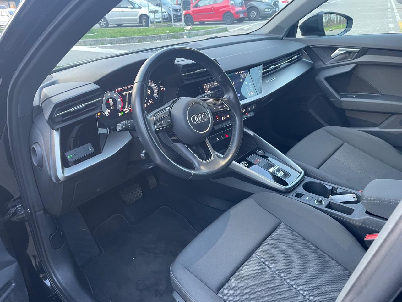 Audi A3 SPB 30 TDI *Automatik*Navi*Naopatentati*