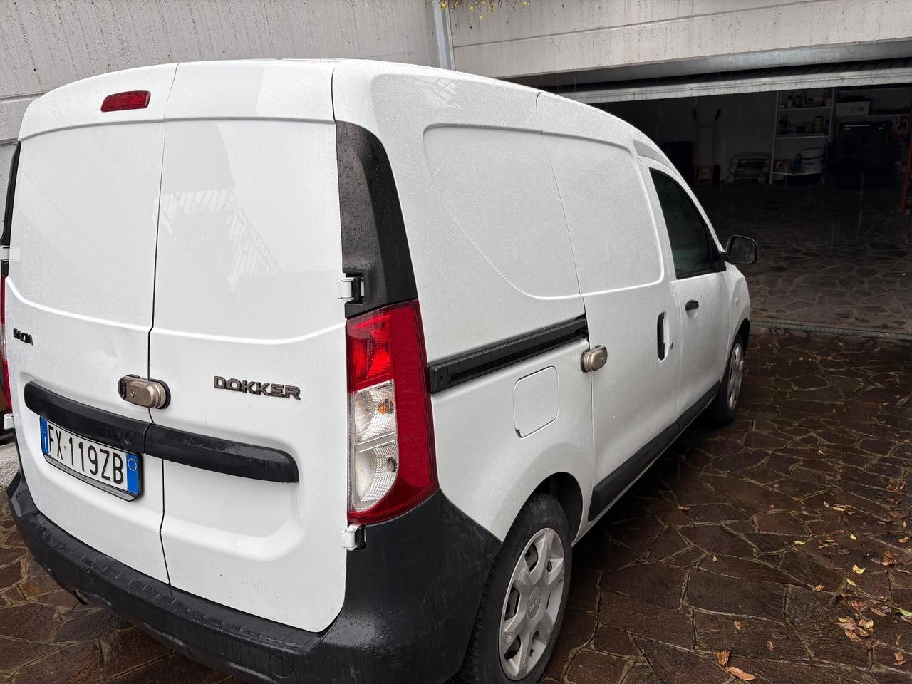 Dacia dokker