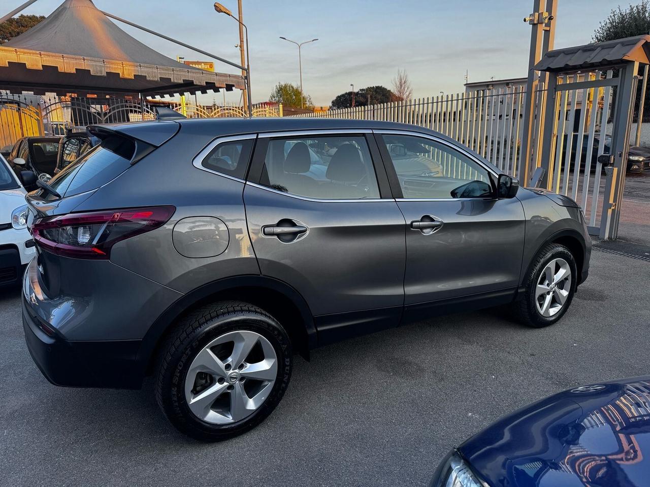 NISSAN Qashqai 1.7 dCi 150 CV 4WD CVT Business