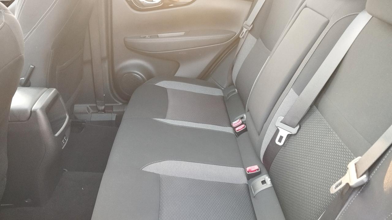 NISSAN QASHQAI 1.5 DIESEL-AUTO-NAVI-GARANZIA FULL
