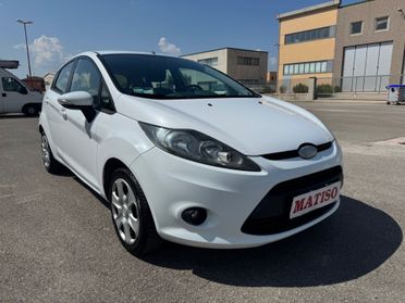 Ford Fiesta 1.4 TDCi 68CV 5 porte Titanium