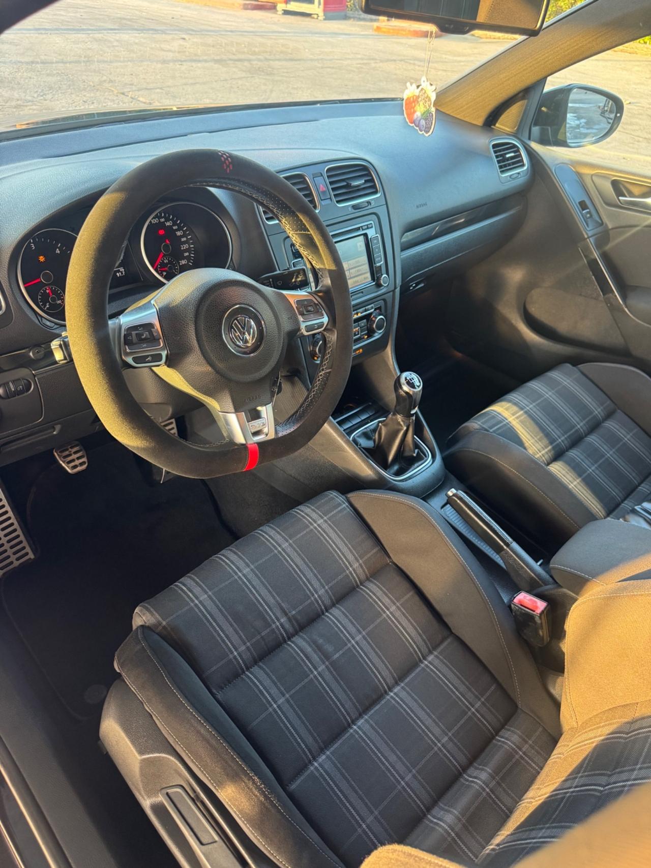 Volkswagen Golf 2.0 TDI 170CV DPF DSG 5p. GTD