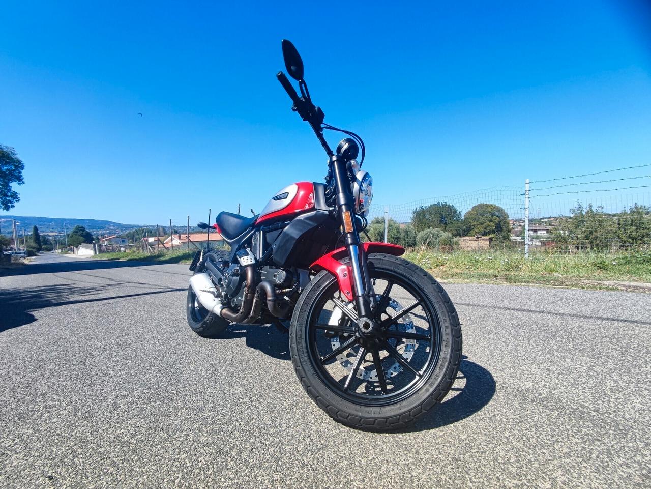 Ducati Scrambler icon red