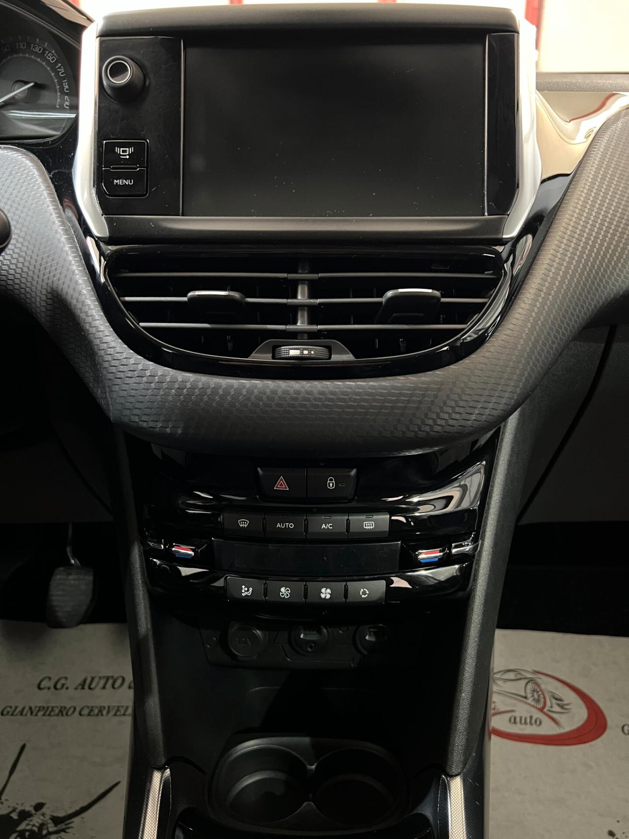 Peugeot 2008 1.6 92 CV - ALLURE - 2014