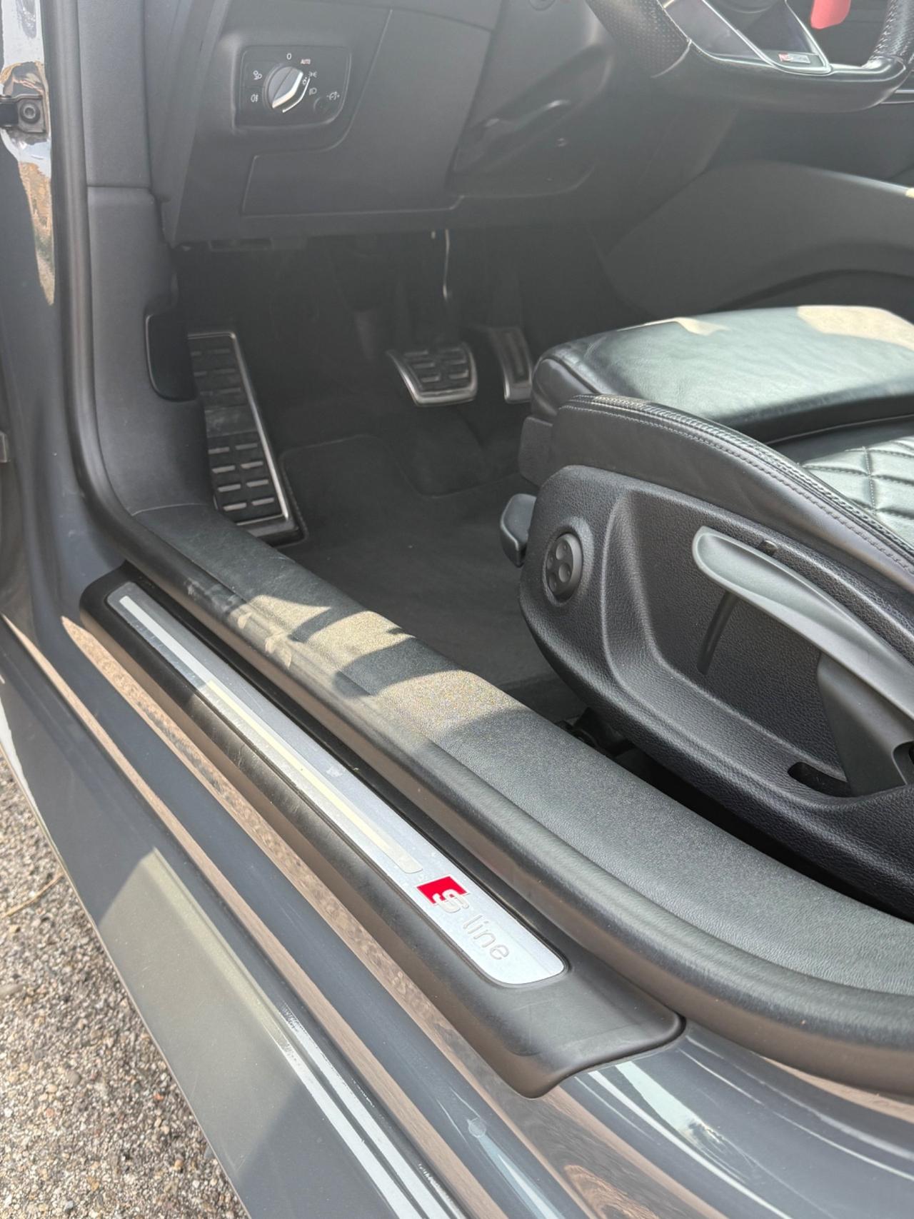 Audi TT Coupé 2.0 TFSI quattro S tronic S line
