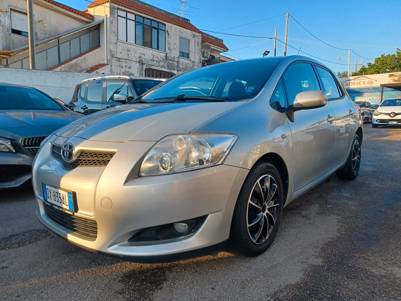Toyota Auris 1.4 D-4D 5 porte Sol PERFETTA