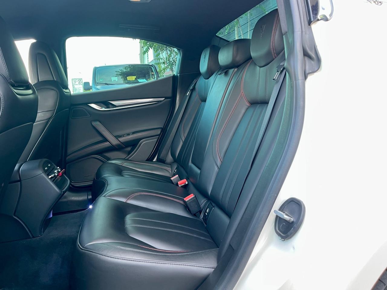 Maserati Ghibli V6 Diesel 275 CV GranSport