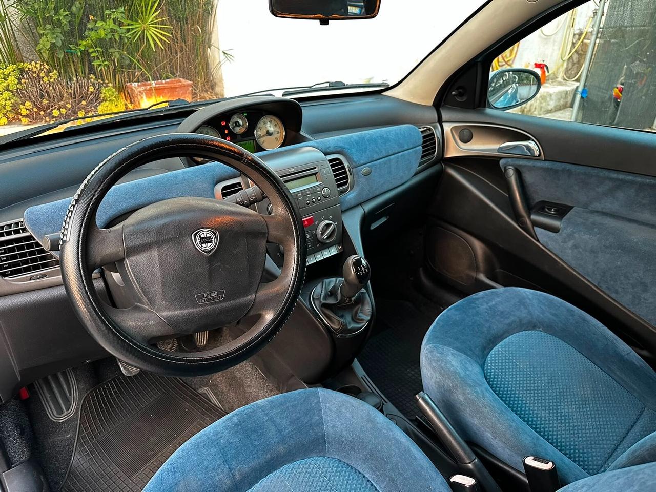 Lancia Ypsilon 1.3 Multijet 16V Argento