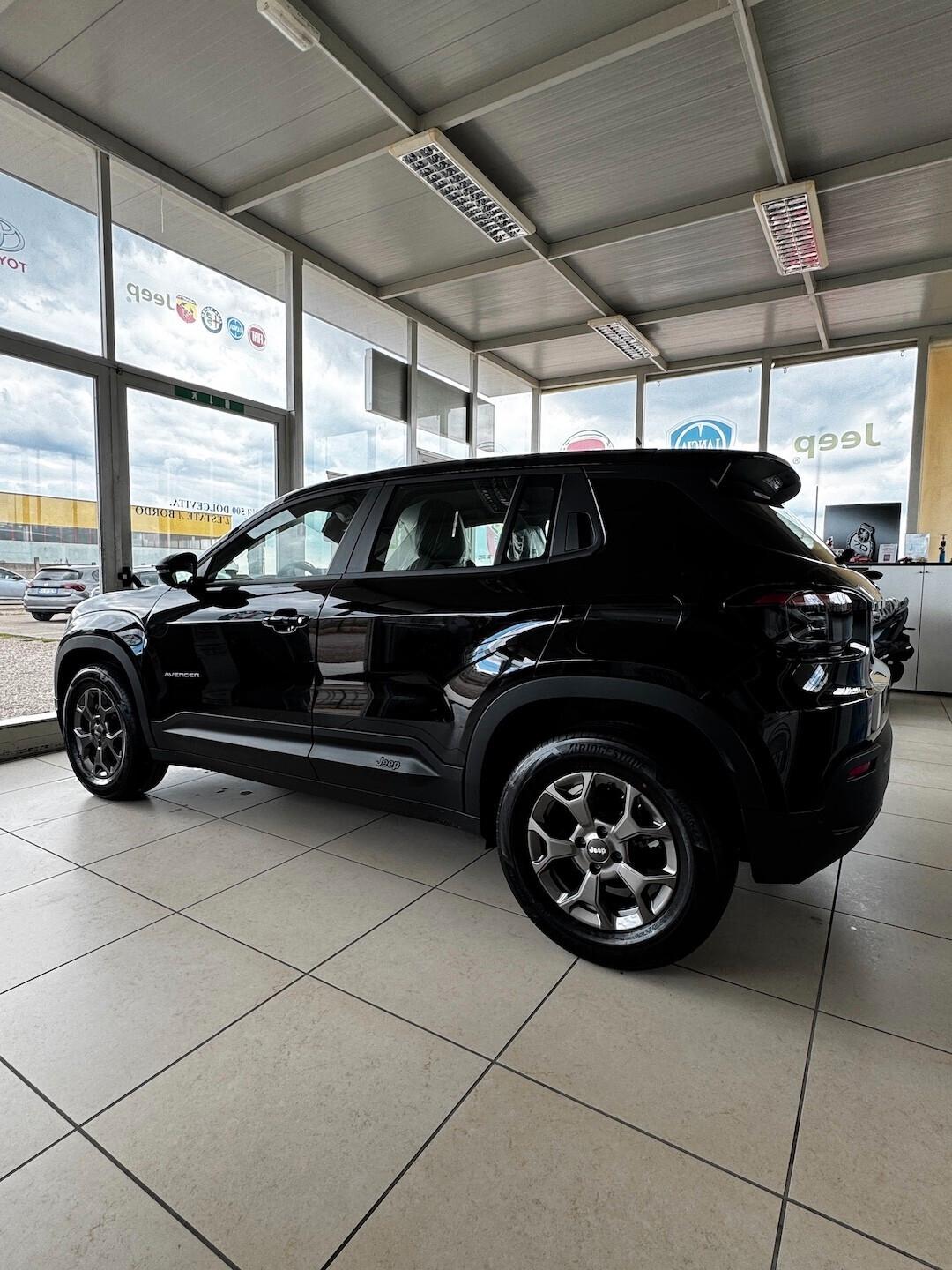 Jeep Avenger 1.2 Hybrid cambio automatico km0