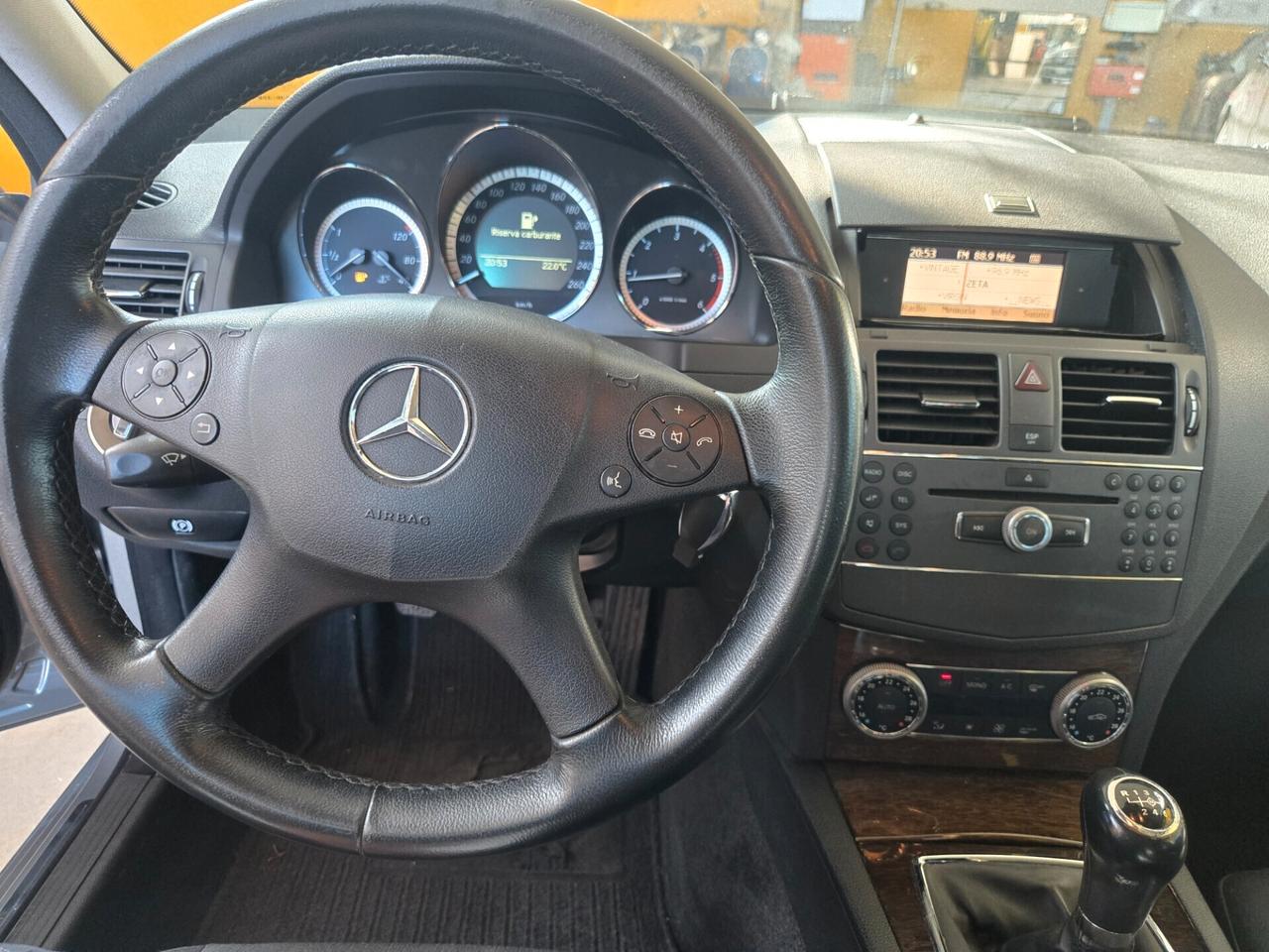 Mercedes-benz C 220 UNICOPROPRIETARIO