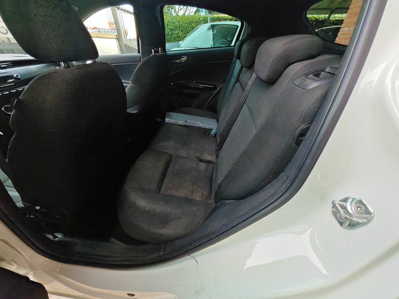 Alfa Romeo Giulietta 1.6 JTDm-2 105 CV Exclusive