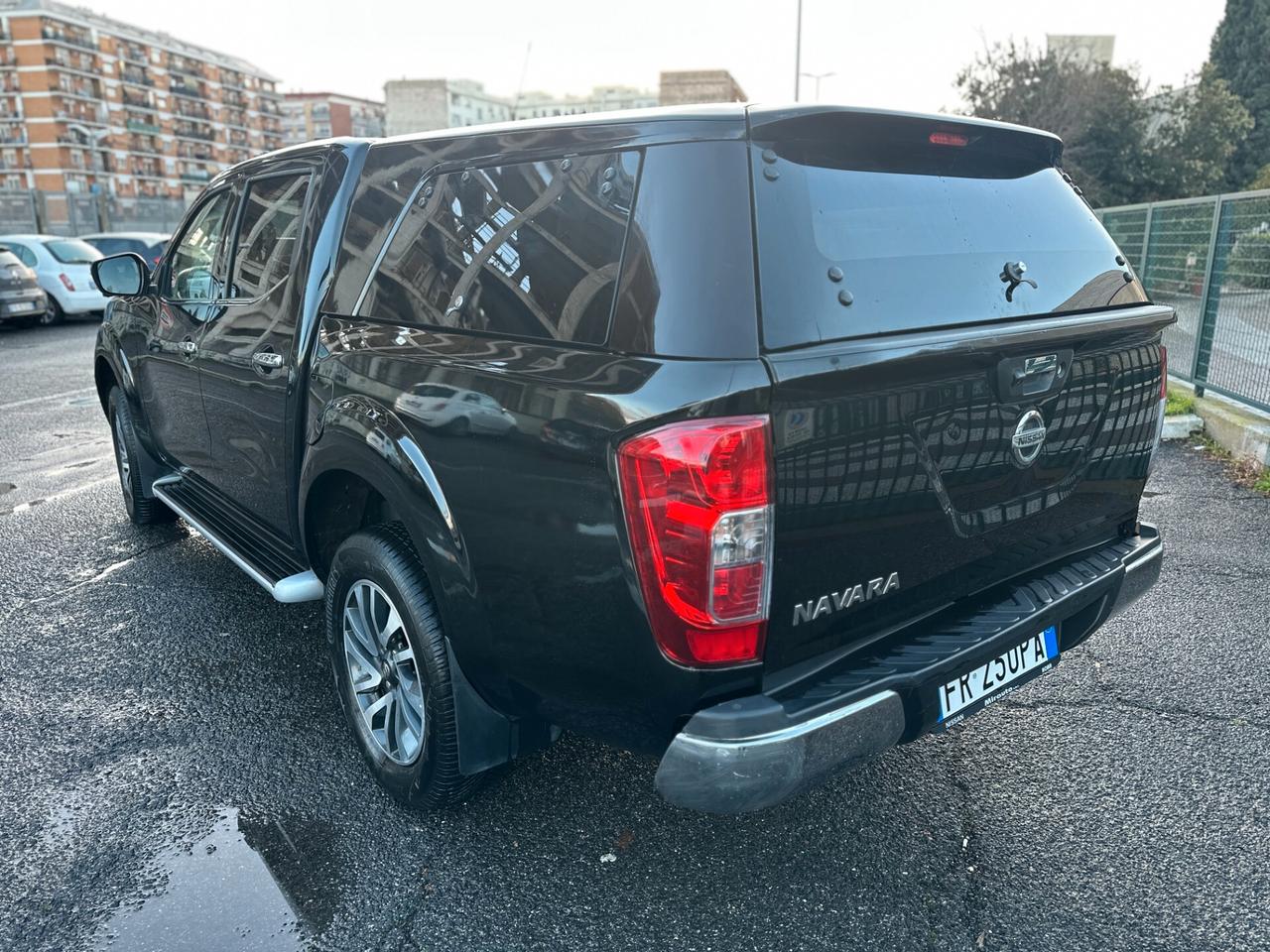 Nissan Navara 2.3 dCi 4WD 163cv Cabinato