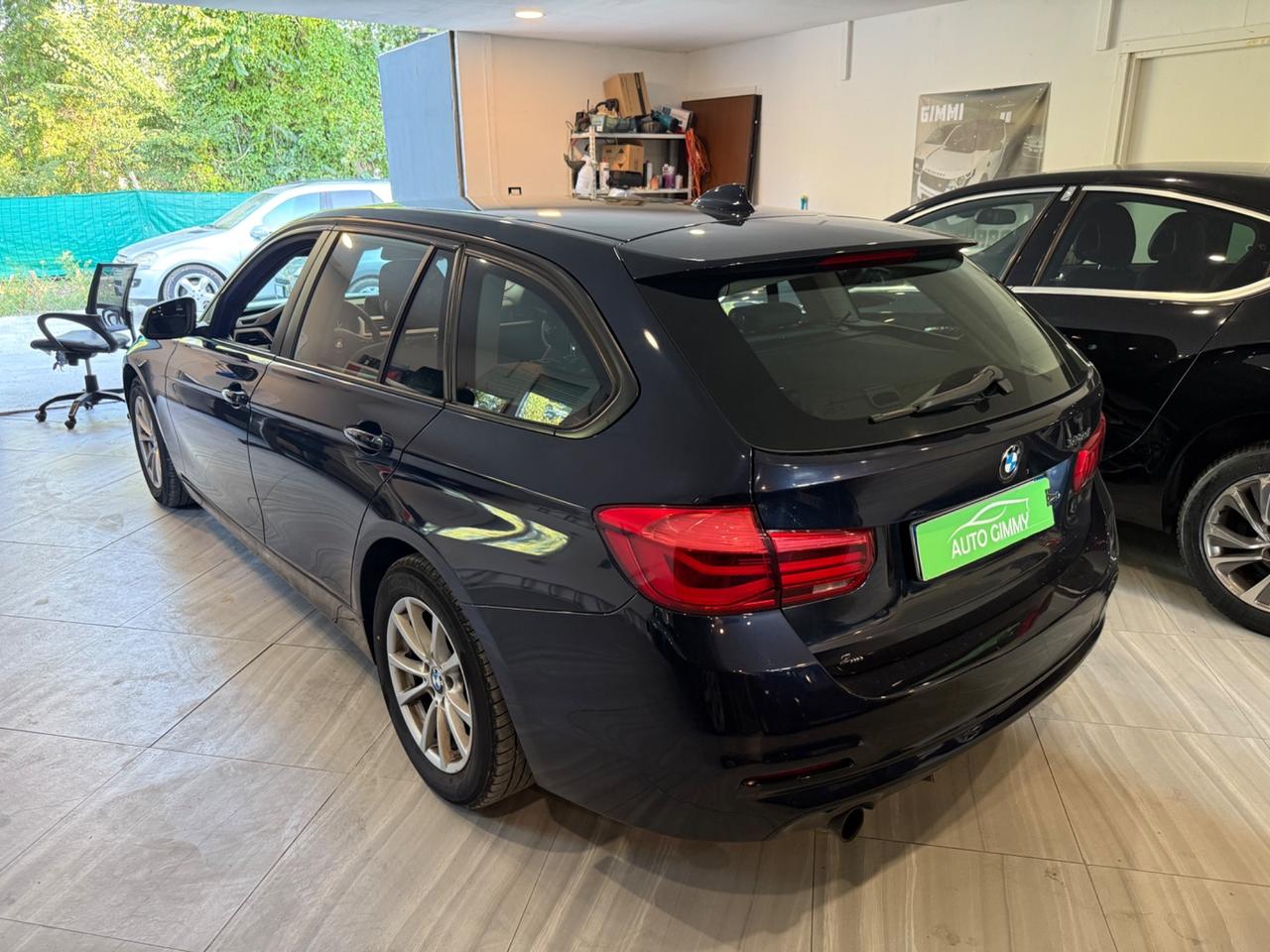 Bmw 318 2.0 Diesel anno 2017 full optional