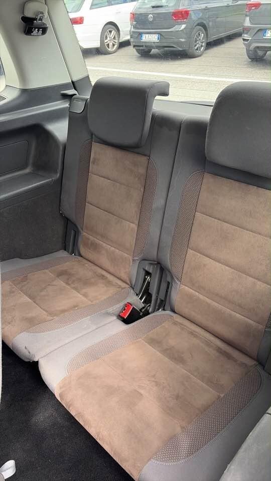 VW TOURAN 2.0 TDI 140CV Business Highline 7 POSTI