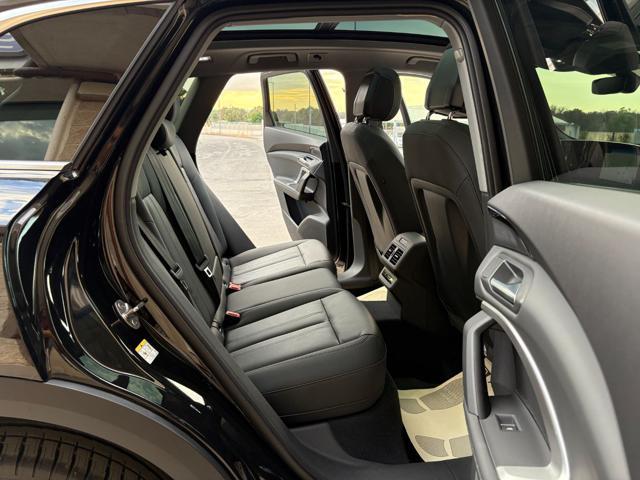 AUDI Q5 2.0 TDI mHEV+ S tronic quattro Business Advanced.