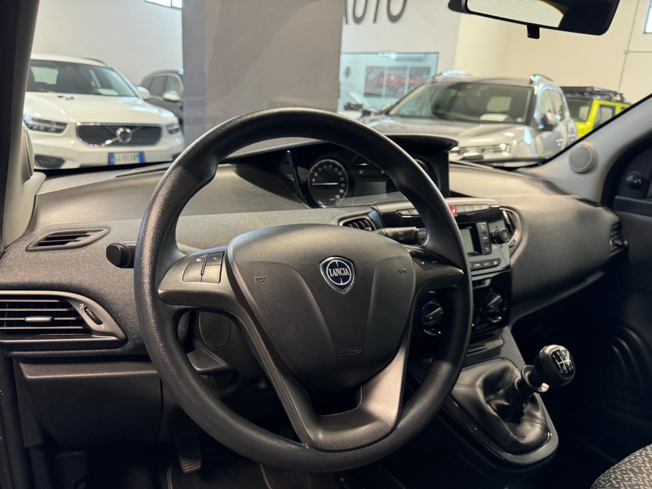 Lancia Ypsilon 1.0 50p Hybrid Ecochic PROMO!!