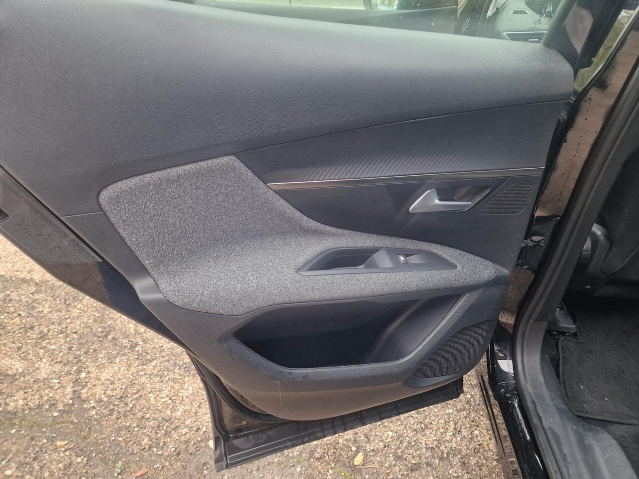 Peugeot 3008 BlueHDi 130 S&S Active Business