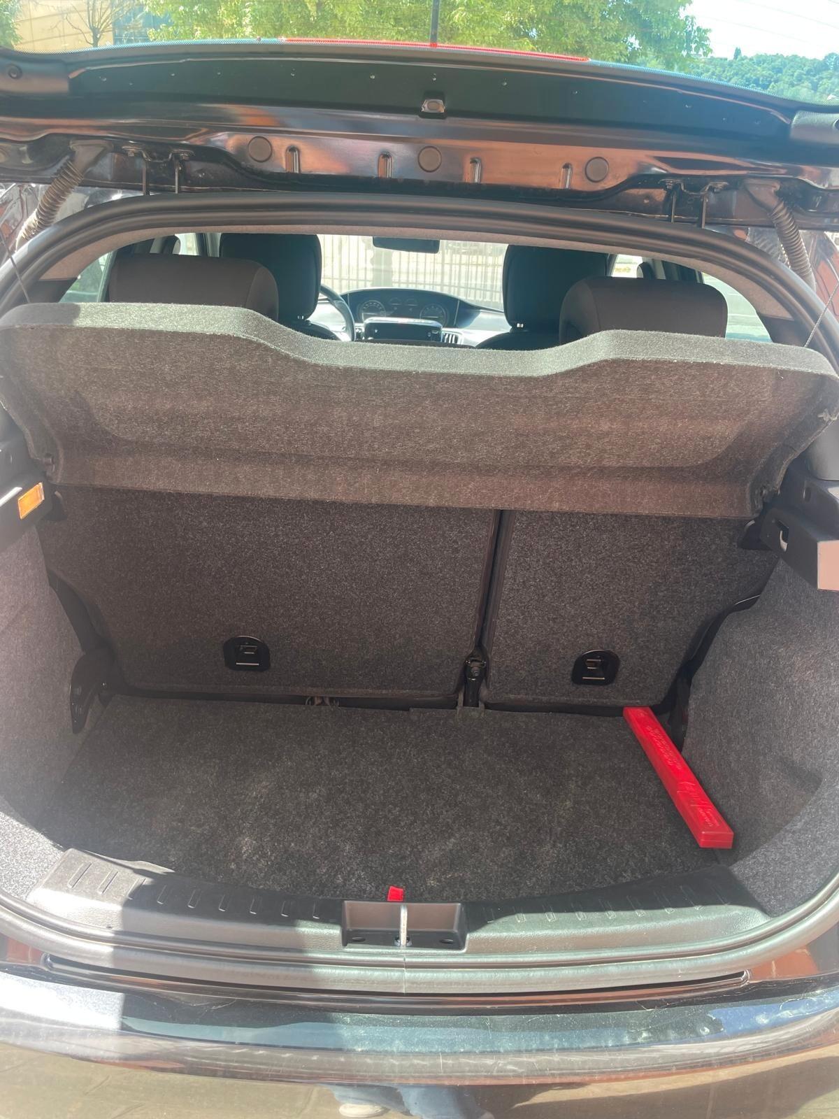 Lancia Ypsilon 1.0 FireFly 5 porte S&S Hybrid Gold Plus