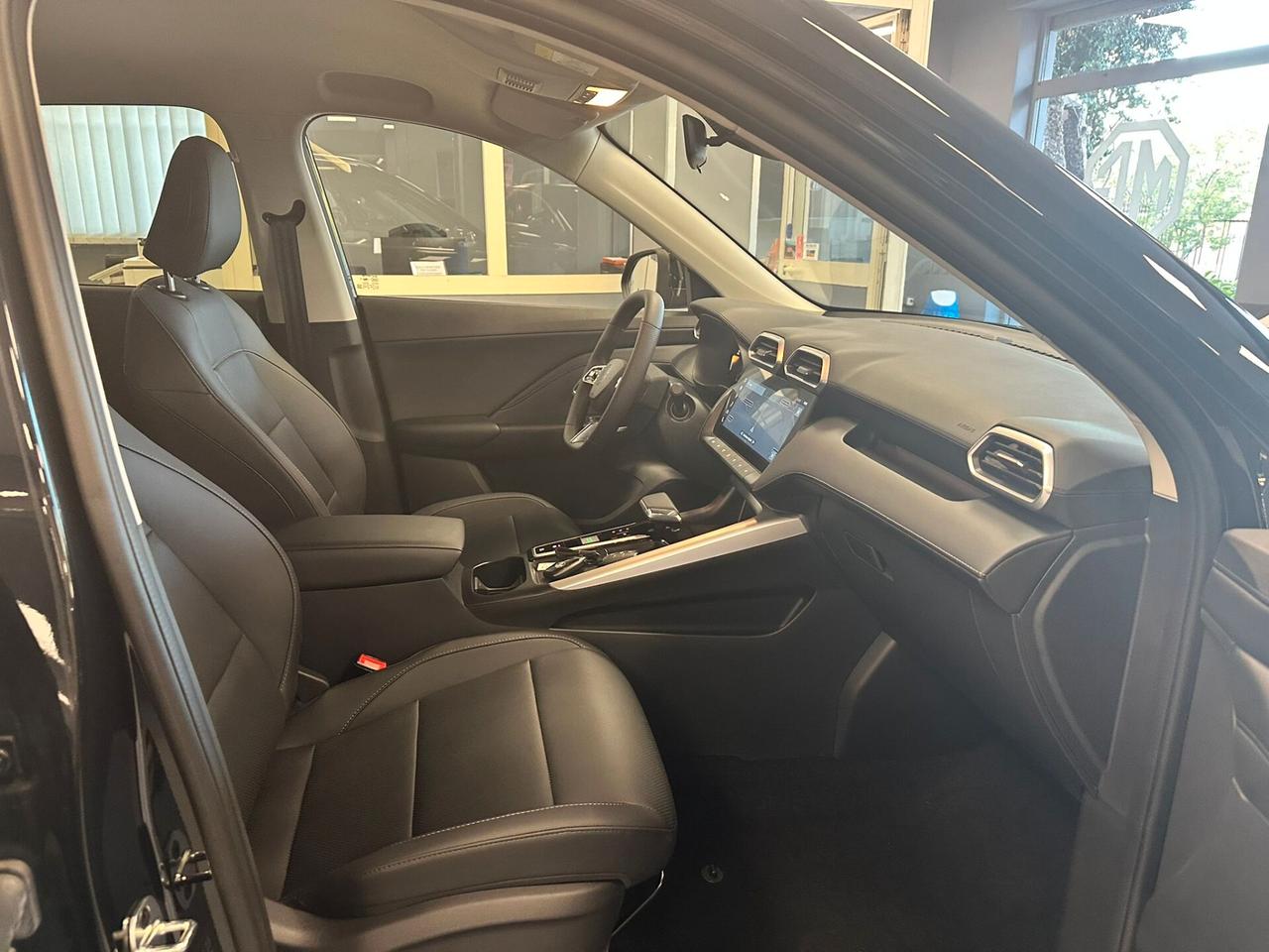 Mg ZS Hybrid+ Luxury SENZA VINCOLI