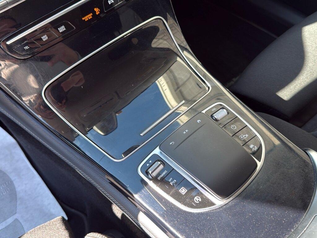 Mercedes GLC 200 200 D Business 4Matic 9G-Tronic Plus