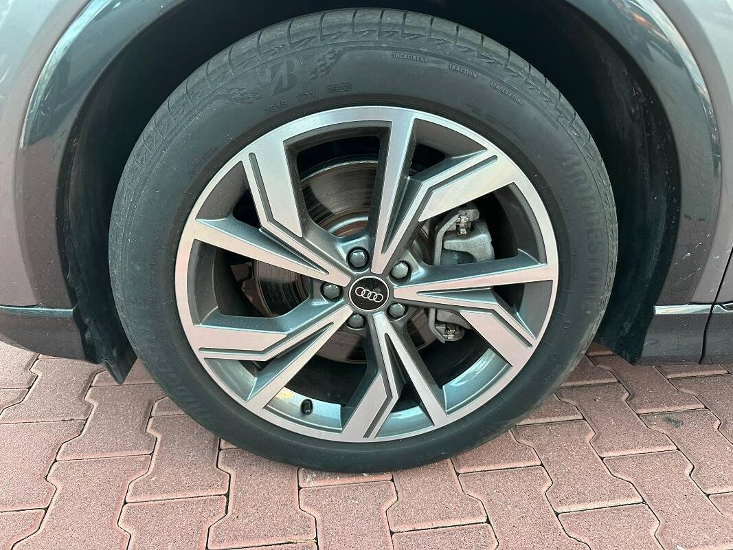 Audi Q4 Sportback e-tron 50 S line edition quattro