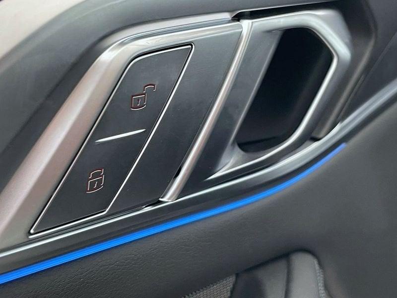 BMW M4 Coupé M4 Competition xDrive auto