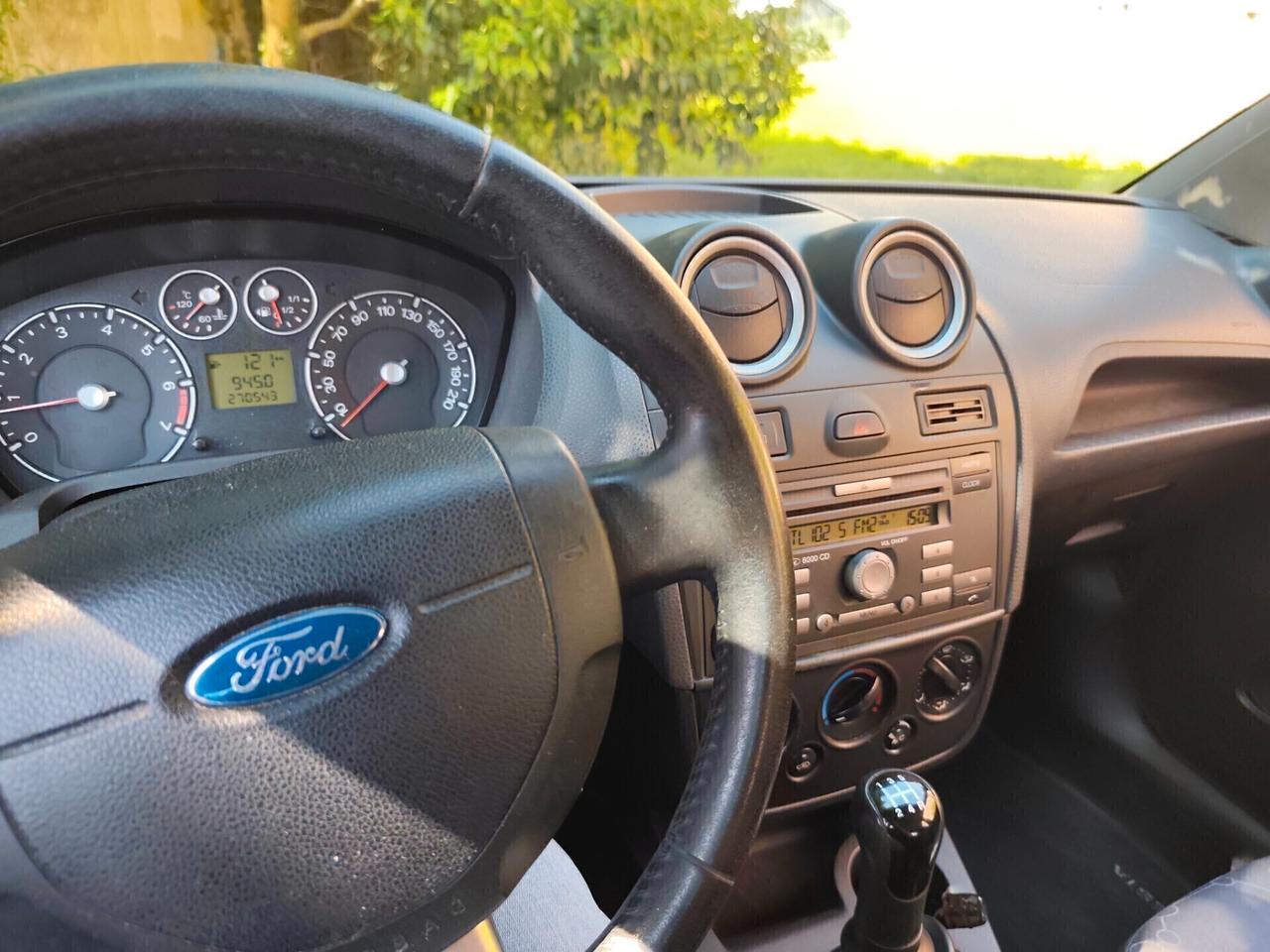 Ford Fiesta 1.2 Benz GPL 5 porte