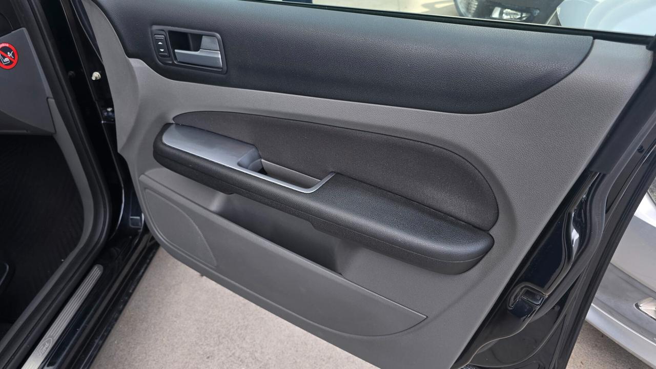 Ford Focus 1.6 TDCi (110CV) SW Tit. DPF