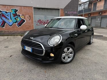Mini 1.5 Cooper 5 porte 1.5 TURBO BENZINA 136CV CON 120MILA KM